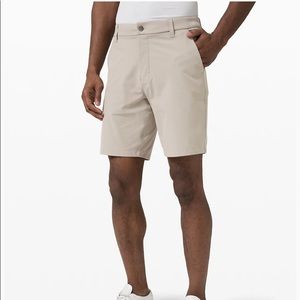 Lululemon commission shorts 9” men’s NWT